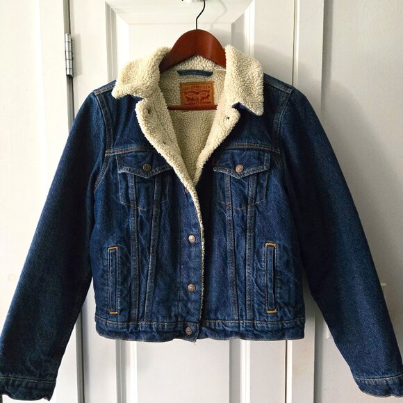 Levi's Jackets & Blazers - Levi's Denim Jacket with Sherpa Lining